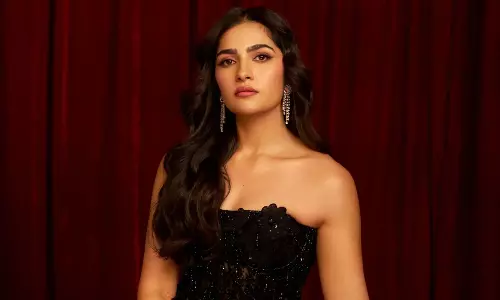 రుక్కు గ్లోబల్ ఛాన్స్.. ఫ్యాన్స్ కి పండగే..!