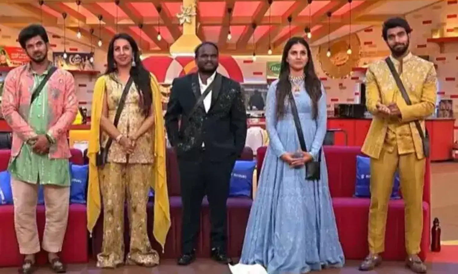 టాప్ 5 ఫ్యాన్స్ మీట్ లకు సూపర్ క్రేజ్..!