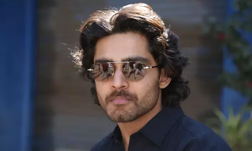 బ్యాక్ టూ బ్యాక్ ఏం చేసినా ఇప్పుడే?