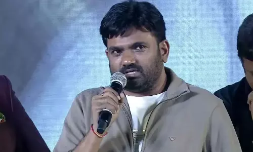 మారుతి వ్యాఖ్య‌ల‌కు ప్ర‌భాస్ ఫ్యాన్స్ హ‌ర్ట‌యారా?