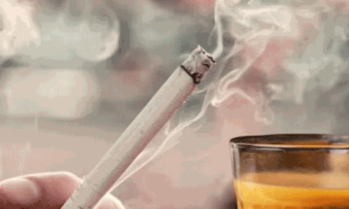 సిగరెట్  వెలిగించకుండానే పొగ వచ్చే షాకింగ్  విషయం ఇది!