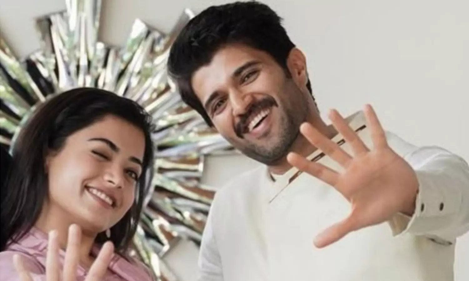 విజ‌య్ - ర‌ష్మిక‌ల డెస్టినేష‌న్ వెడ్డింగ్‌కు డేట్ ఫిక్స్‌?