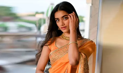 లెనిన్ కోసం భాగ్య శ్రీ వెయిటింగ్..!