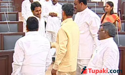 చంద్రబాబు...జగన్ షేక్ హ్యాండ్ కోసం !