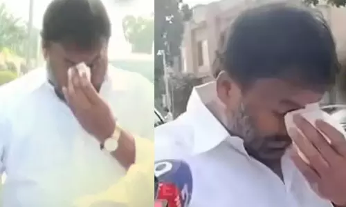 అన్నమయ్య జిల్లాలో సంచలన మార్పులు.. కేబినెట్ భేటీలోనే మంత్రి కన్నీరుమున్నీరు