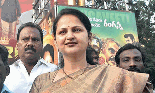 ఆశా కిర‌ణ్‌.. ఆదిలోనే త‌డ‌బాట్లా.. !