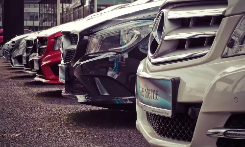 కొత్త వాహనాలపై 10% రోడ్ సేఫ్టీ సెస్.. అయినా అదనపు భారం పడదు..!