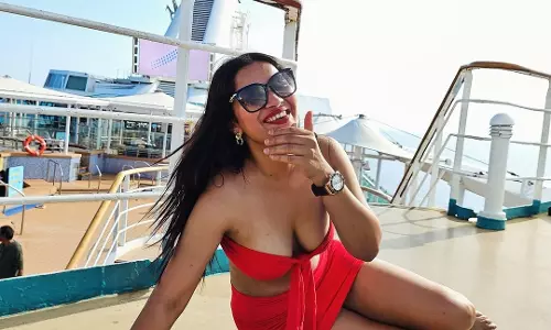 Inaya Sultana Colorful Vacation Outfits 2025