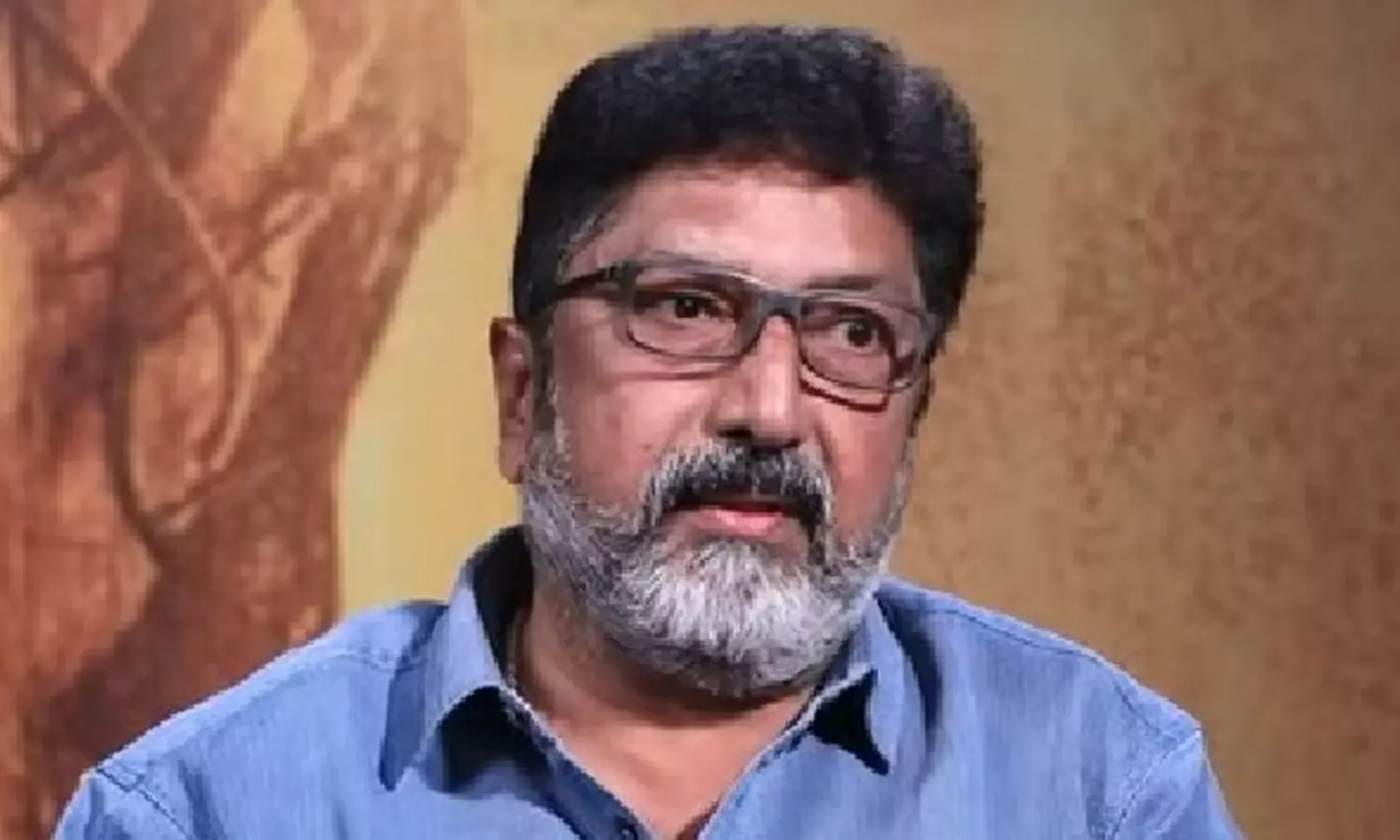 నాన్న కోసం సినిమాల్లోకి.. బాధ్య‌త‌ల కోసం దూరంగా!