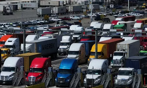 అమెరికాలో ట్రక్ డ్రైవర్లకు బిగ్ రిలీఫ్