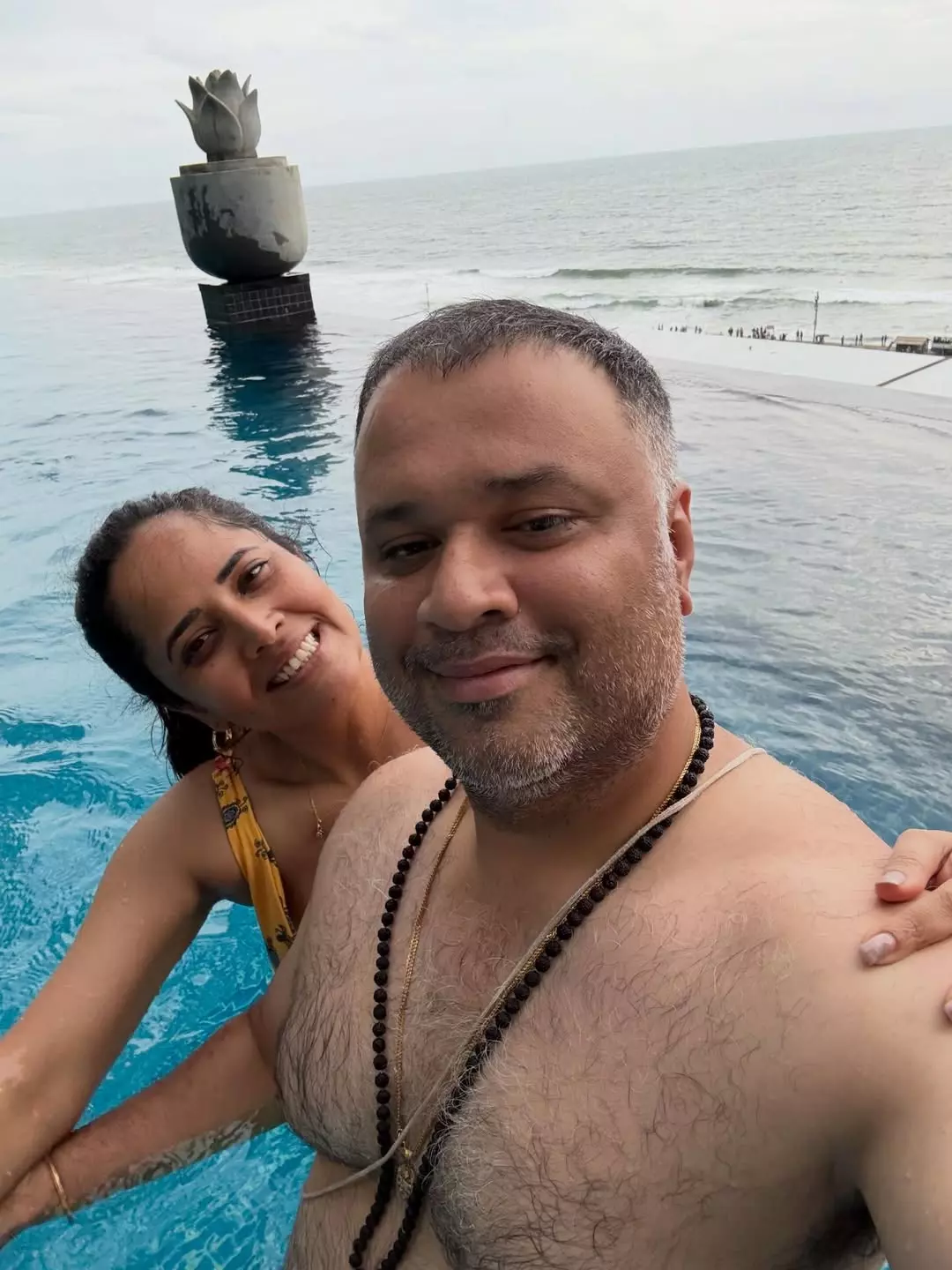 Anasuya Bharadwaj Welcomes 2026 With Her Husband in Pool Anasuya Bharadwaj Welcomes 2026 With Her Husband in Pool