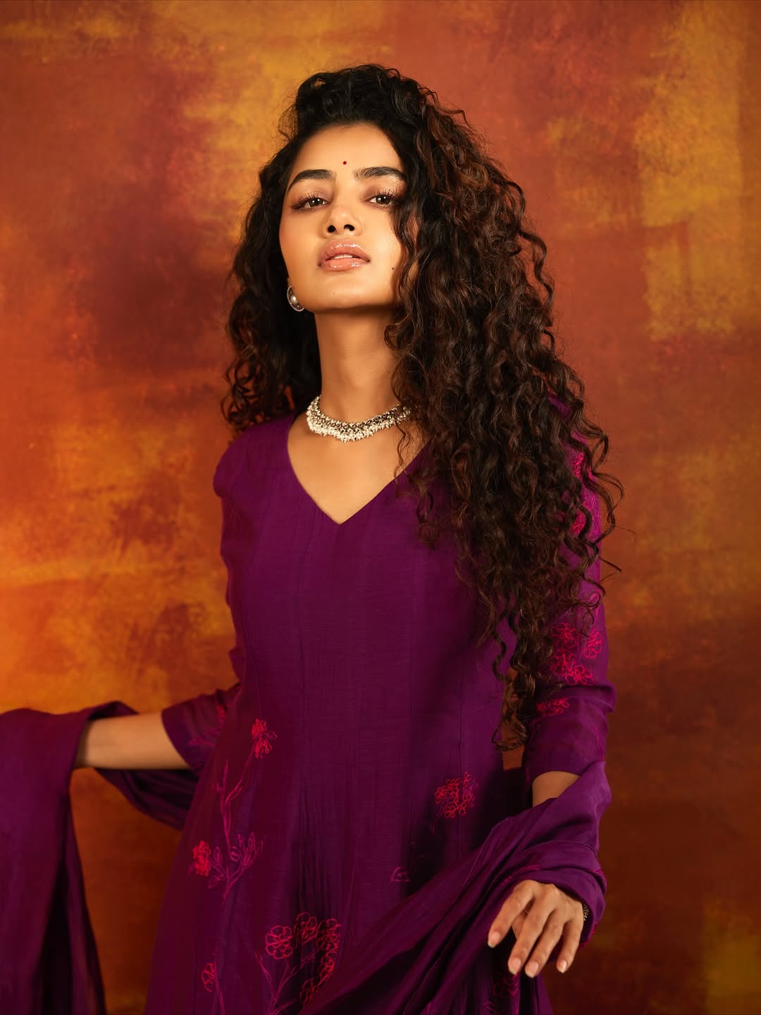 Anupama Parameswaran Radiates Timeless Grace Anupama Parameswaran Radiates Timeless Grace