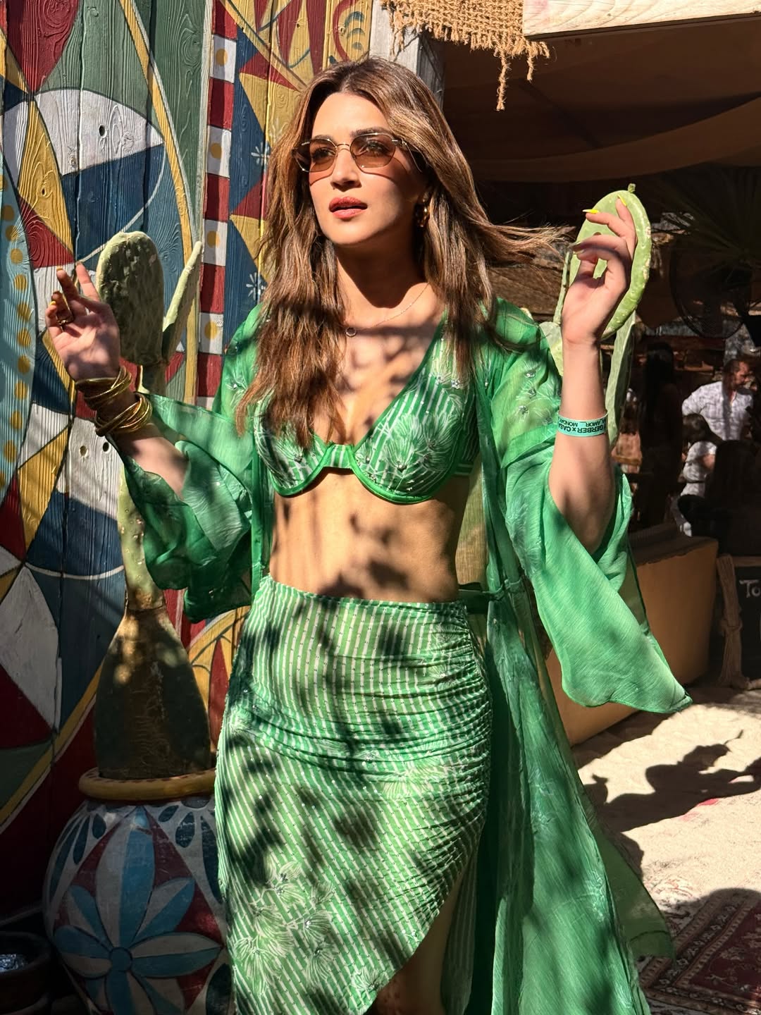 Grounded Grit: Kriti Sanon Redefines Modern Stardom Grounded Grit: Kriti Sanon Redefines Modern Stardom