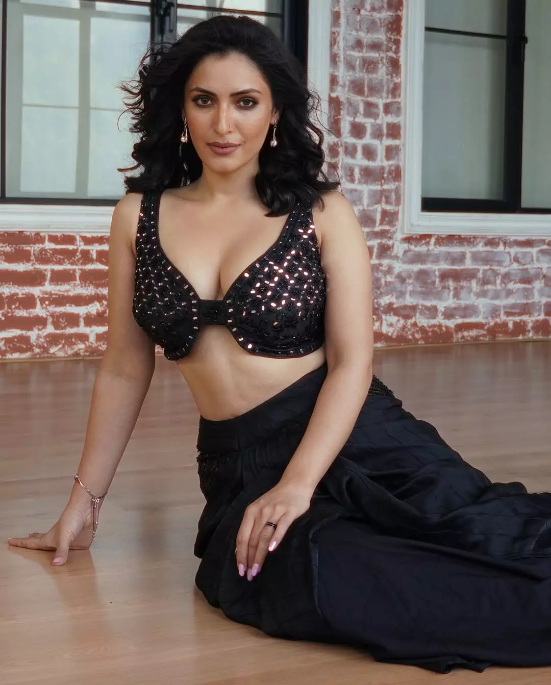 Shivangi Verma Shines with Elegance and Confidence