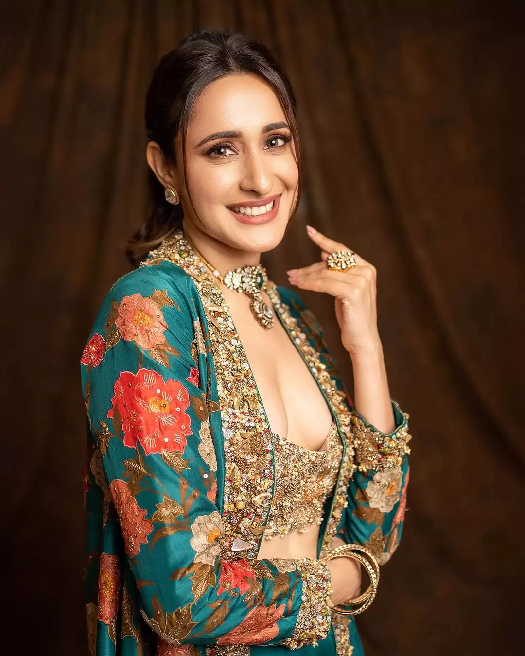 Pragya Jaiswal welcomes 2026 with stunning photos and heartfelt wishes
