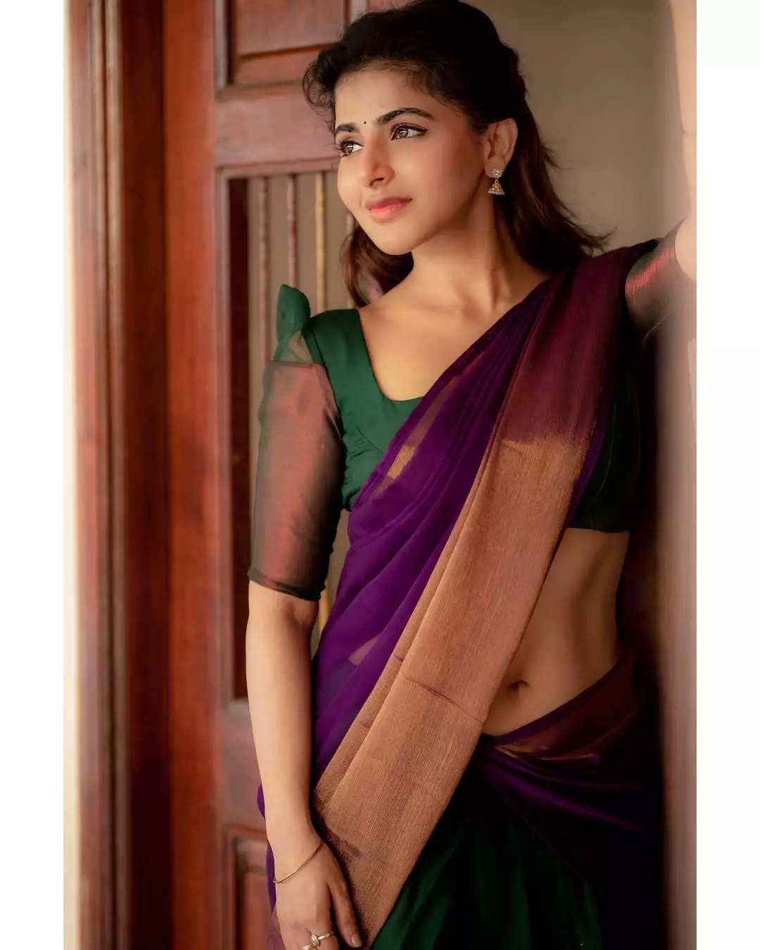 Iswarya Menon kicks off 2026 with new year message and stunning photos