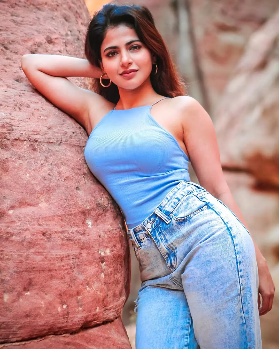 Iswarya Menon kicks off 2026 with new year message and stunning photos Iswarya Menon kicks off 2026 with new year message and stunning photos