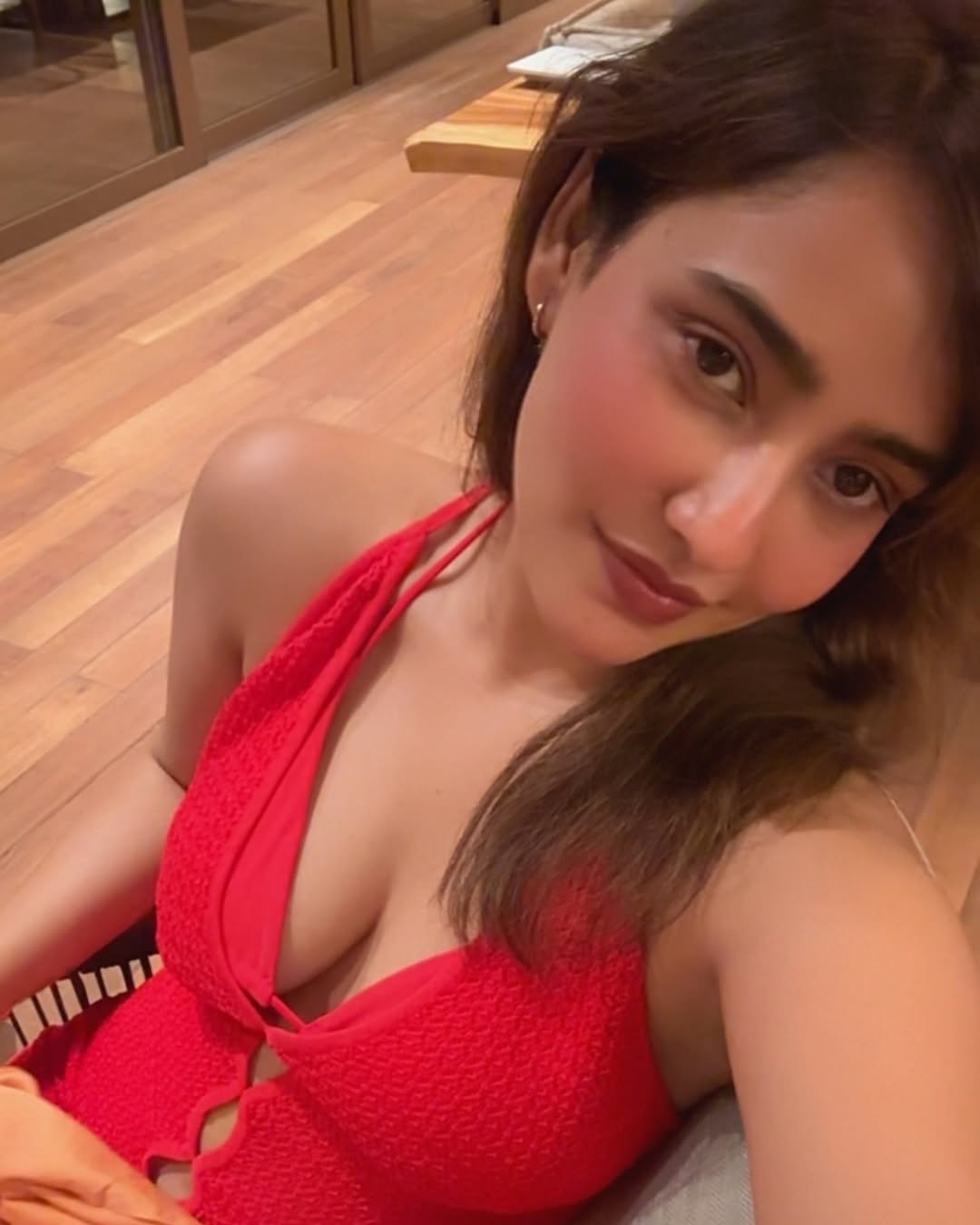 Neha Sharma welcomes 2026 with fitness and mindfulness