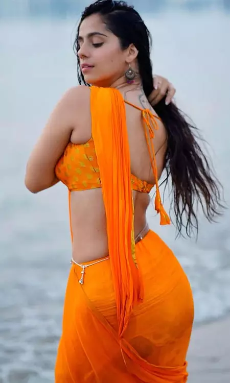 Rose Sardana Beachside Look Is Pure Visual Poetry