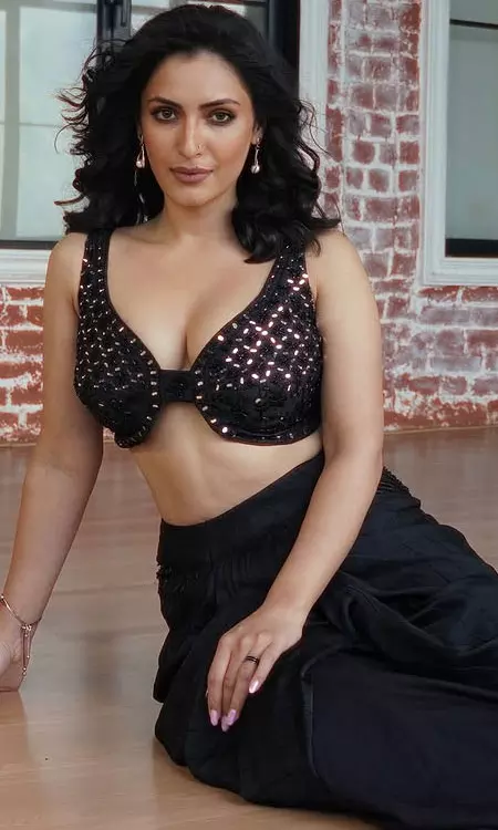 Shivangi Verma Shines with Elegance and Confidence