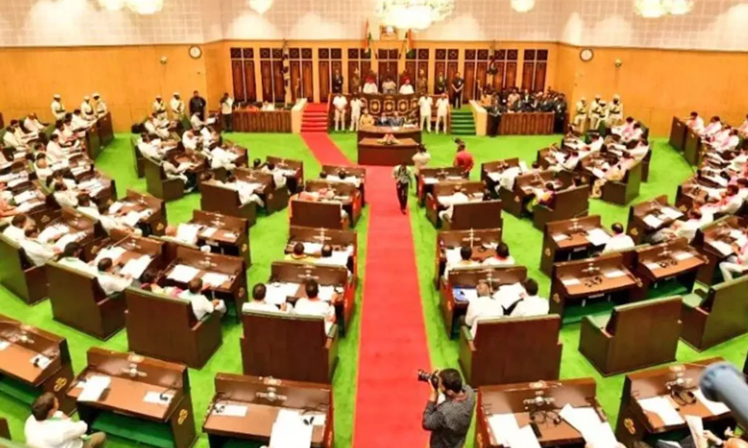 బీఆర్ఎస్ అసెంబ్లీ బహిష్కరణ.. రేవంత్ రెడ్డికి కేసీఆర్ భయపడ్డారా?