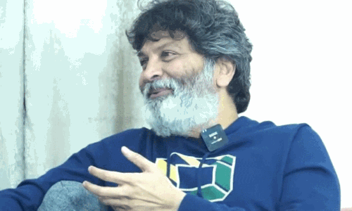 మ్యాడ్ హీరో.. త్రివిక్రం కలిసి వచ్చేలా..?