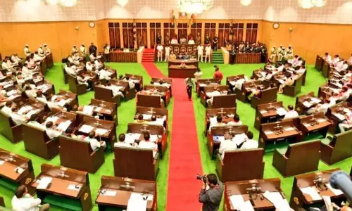 బీఆర్ఎస్ అసెంబ్లీ బహిష్కరణ.. రేవంత్ రెడ్డికి కేసీఆర్ భయపడ్డారా?