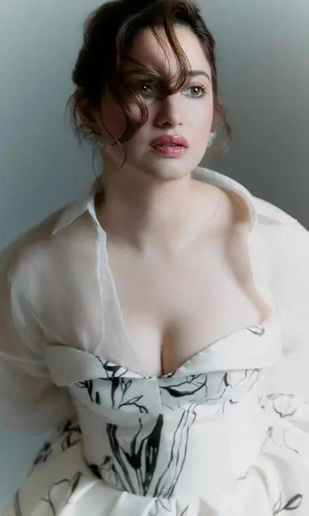 Tamannaah Bhatias Stylish Looks Inspire Modern Elegance
