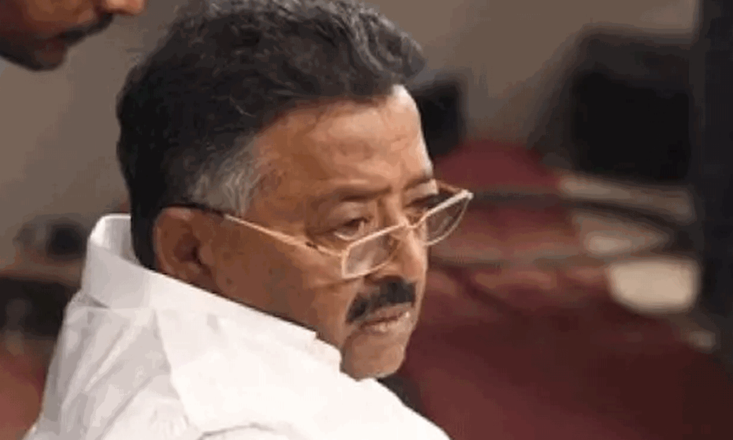 డైరెక్టర్ గా రంగంలోకి మరో వారసుడు! డైరెక్టర్ గా రంగంలోకి మరో వారసుడు!