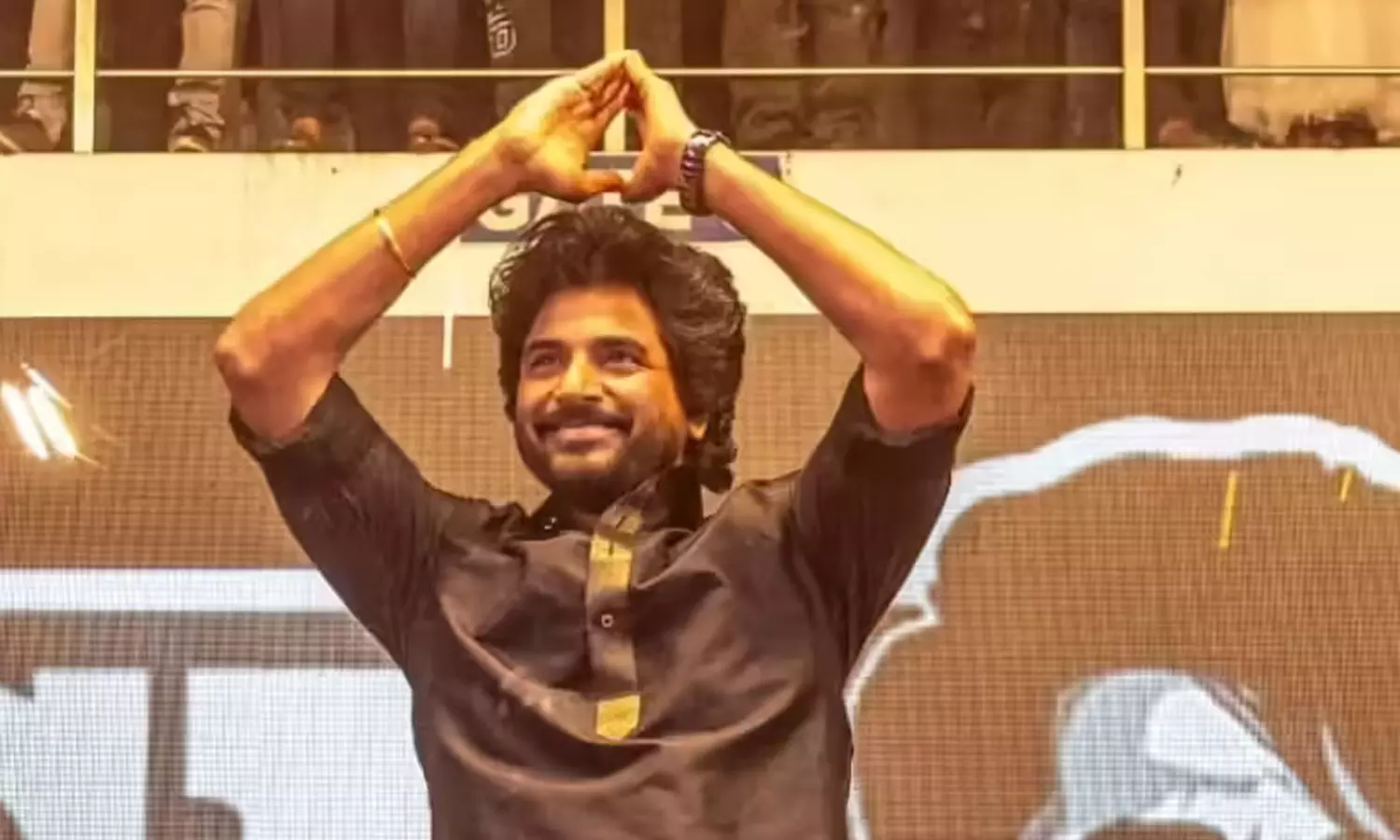 విజయ్ కోసం శివకార్తికేయన్ అంత వరకు వెళ్లాడా? విజయ్ కోసం శివకార్తికేయన్ అంత వరకు వెళ్లాడా?