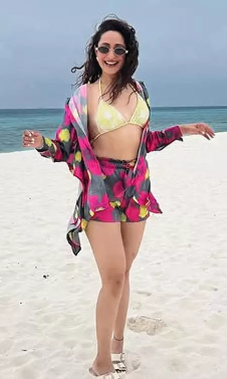 Pragya Jaiswals Beach Vacation Is Giving Major Style Goals