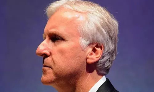 4 సార్లు వ‌న్ బిలియన్ క్లబ్‌లో చేరిన ఏకైక దర్శకుడు