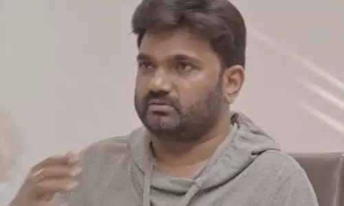 రాజా సాబ్ మారుతి.. ఫ్యాన్స్ మొర వింటారా?