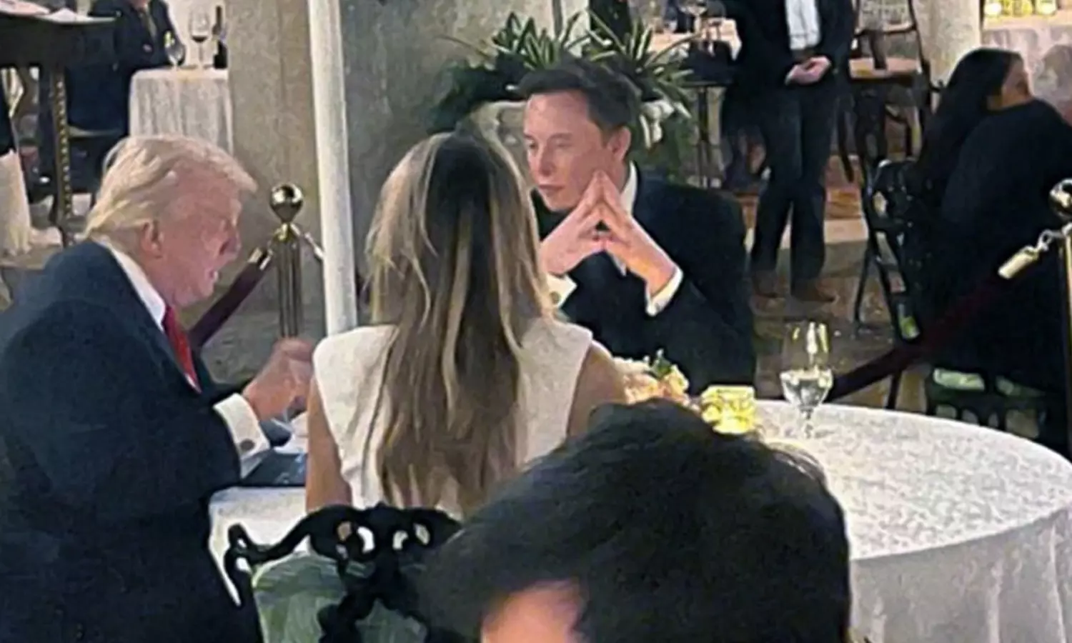 వైరల్ పిక్: మళ్లీ ఒక్కటైన ట్రంప్-మస్క్? అమెరికా రాజకీయాల్లో కొత్త ములుపు!