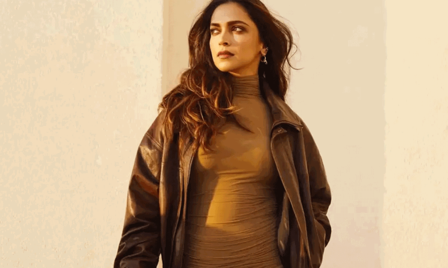 దీపిక బర్త్ డే స్పెషల్.. తెలుగు ఫేవరెట్ హీరో ఎవరంటే? దీపిక బర్త్ డే స్పెషల్.. తెలుగు ఫేవరెట్ హీరో ఎవరంటే?