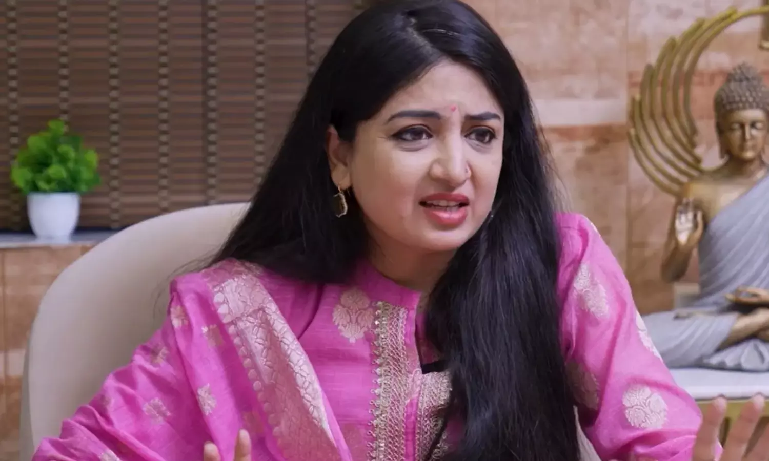 కడప నేతల నుంచి బ్లాక్ మెయిల్.. పూనమ్ సంచలన ఆరోపణలు..