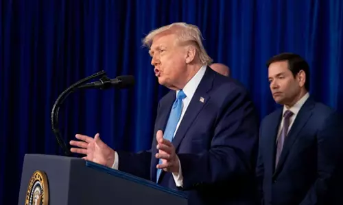 సంతోషంగా లేను.. ఇండియాపై ప‌న్నులేస్తా.. ట్రంప్ మ‌ళ్లీ ఏసేశాడు