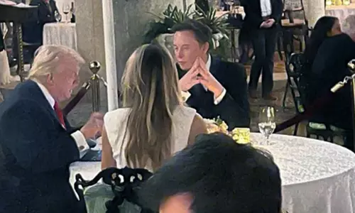 వైరల్ పిక్: మళ్లీ ఒక్కటైన ట్రంప్-మస్క్? అమెరికా రాజకీయాల్లో కొత్త ములుపు!