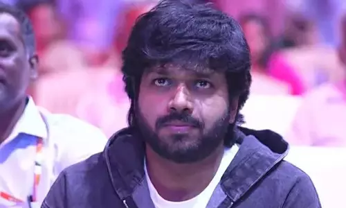 ఆ ఇద్దరు స్టార్స్ అనిల్ రావిపూడిని కాదన్నారా..?