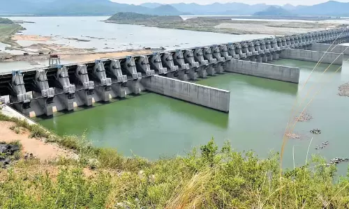 బ‌న‌క‌చ‌ర్ల - పోల‌వ‌రంపై రేవంత్ రెడ్డి నిజ‌మే చెప్పారు.. త‌ప్పేంటి..?