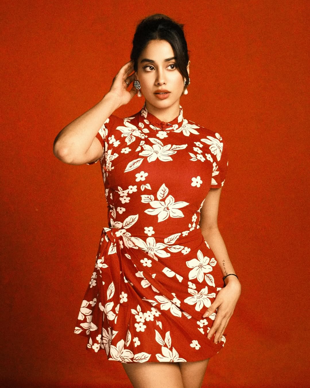 Janhvi Kapoor Starts 2026 on a Stylish Note Janhvi Kapoor Starts 2026 on a Stylish Note