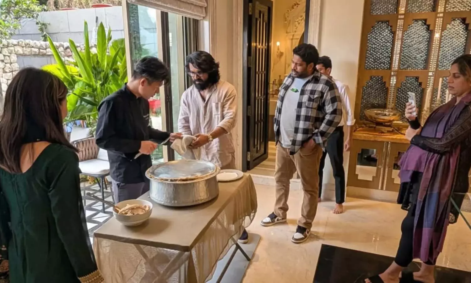 సరోగసి కాదు.. బేబీ బంప్ తో దర్శనమిచ్చిన ఉపాసన!