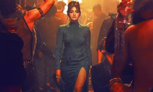 టాక్సిక్ మెల్లిసా.. వైల్డ్ వరల్డ్ లో లవ్లీ బ్యూటీ