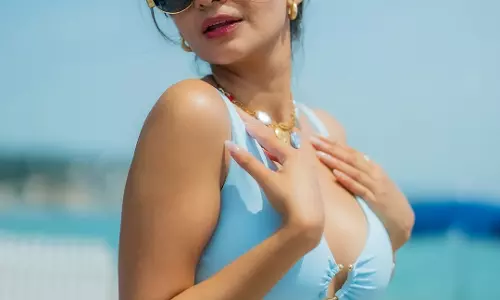 Beach Beauty Anushka Sen: Global Rise and Bold Style