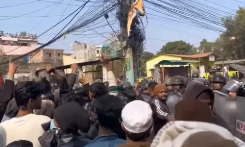 నేపాల్ లోనూ క‌ల‌కలం.. ప్ర‌శాంత‌త లేని భార‌త ఇరుగు-పొరుగు