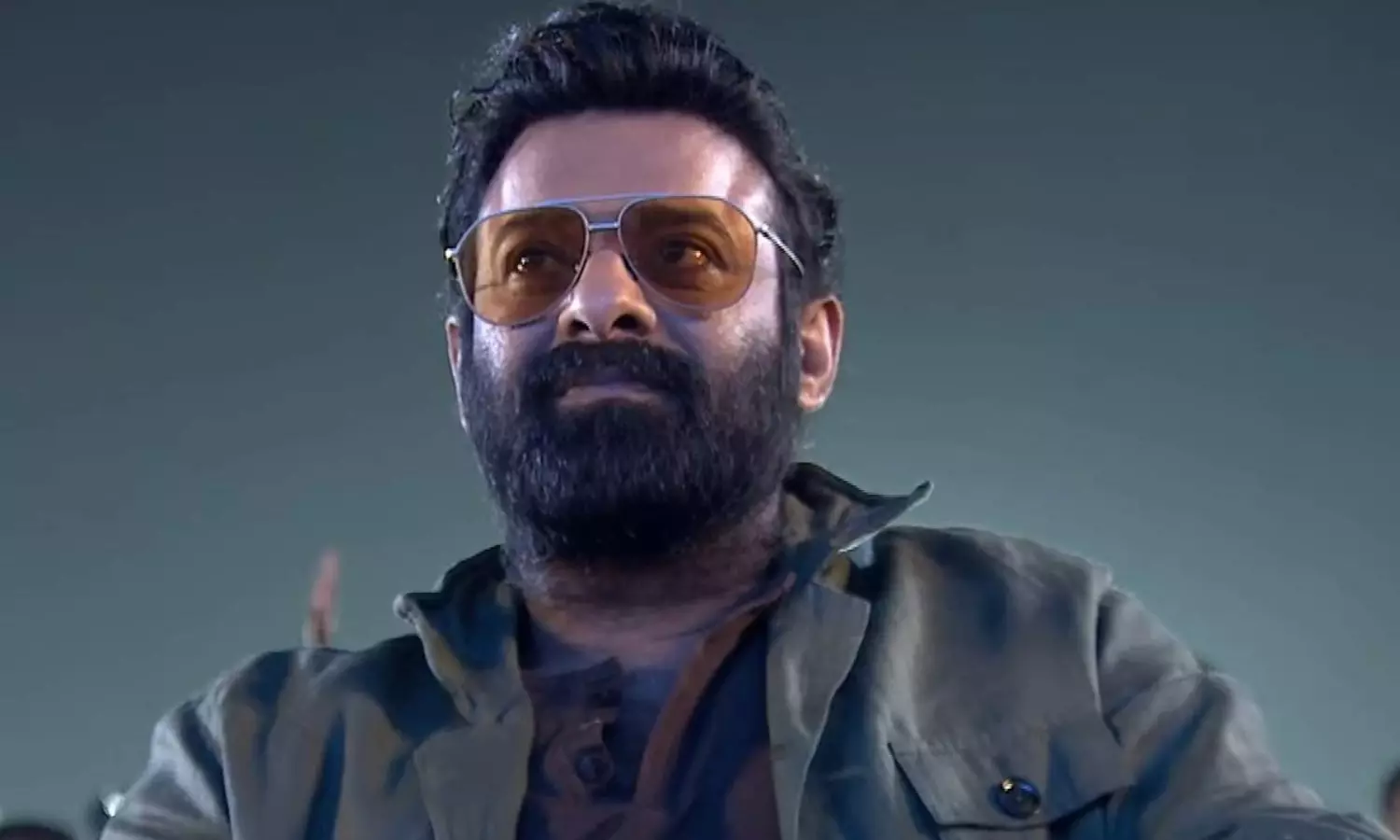 ప్రభాస్ గౌరవమే వేరు.. బీటౌన్ లో అది చచ్చిపోయింది: బాలీవుడ్ సీనియర్ నటి