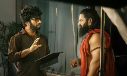 జై హనుమాన్ ని పక్కన పెట్టిన రిషబ్ శెట్టి..?