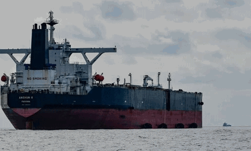 నౌక సీజ్.. రష్యా సీరియస్.. అమెరికాతో యుద్ధం తప్పదా?