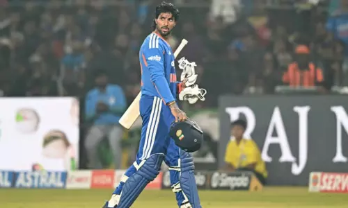 టి20 ప్ర‌పంచ క‌ప్ ముందు టీమ్ఇండియాకు బిగ్ షాక్.. తెలుగోడు ఔట్‌!