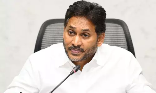 అమరావతి ఇష్యూని  మళ్ళీ  కెలికిన  జగన్